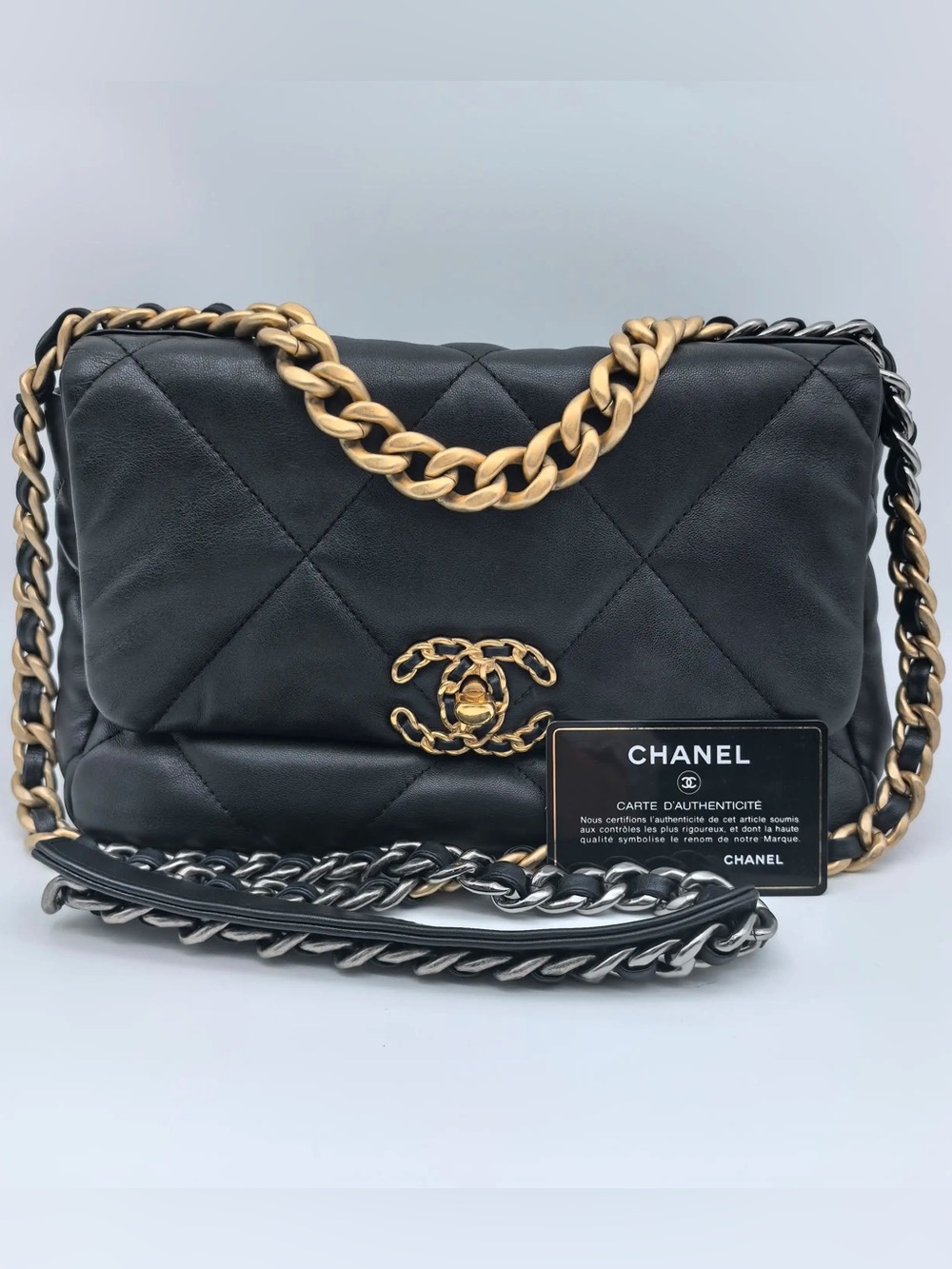 #14 Chanel 19 Bag Black Small